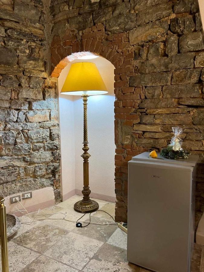 קמפיליה מריטימה La Piazzetta Toscana B&B מראה חיצוני תמונה