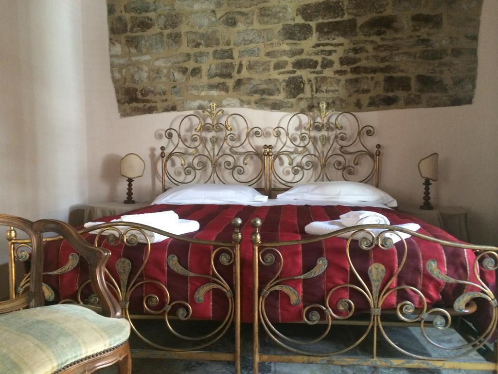 קמפיליה מריטימה La Piazzetta Toscana B&B חדר תמונה
