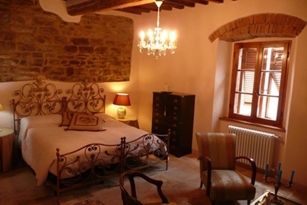 קמפיליה מריטימה La Piazzetta Toscana B&B חדר תמונה