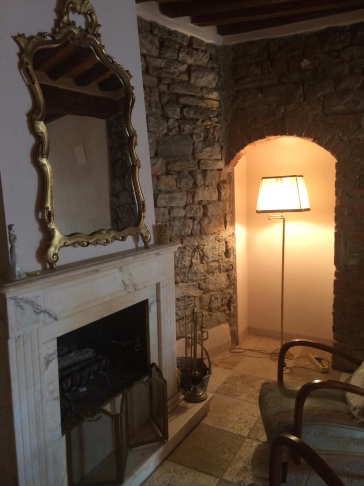 קמפיליה מריטימה La Piazzetta Toscana B&B מראה חיצוני תמונה